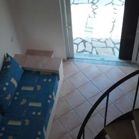 شقة فندقية Elli And